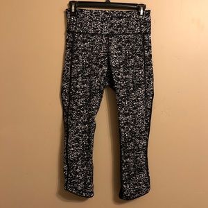Lululemon size 6